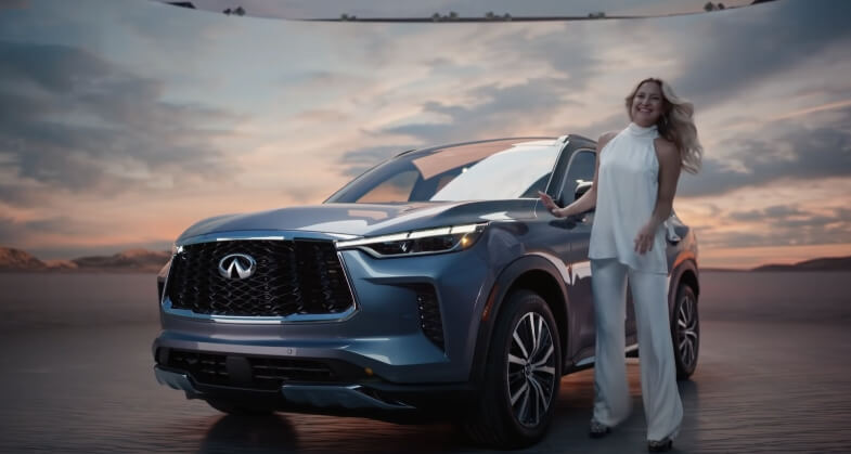 kate hudson with qx60